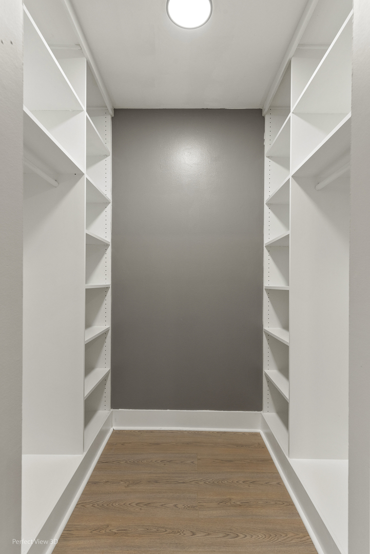 1810 Hemlock Place Unit: 306