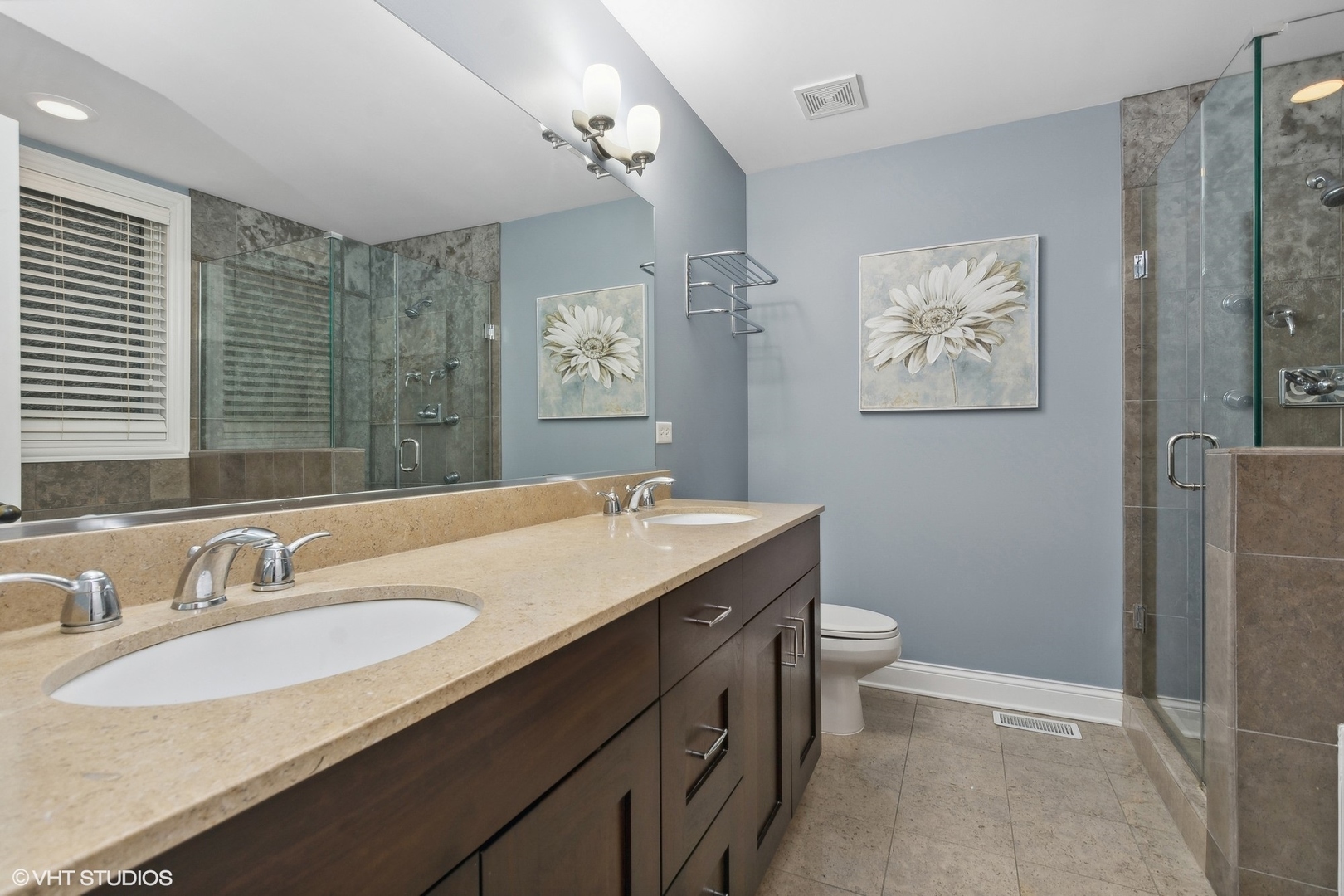 1709 W Foster Avenue Unit: 2E