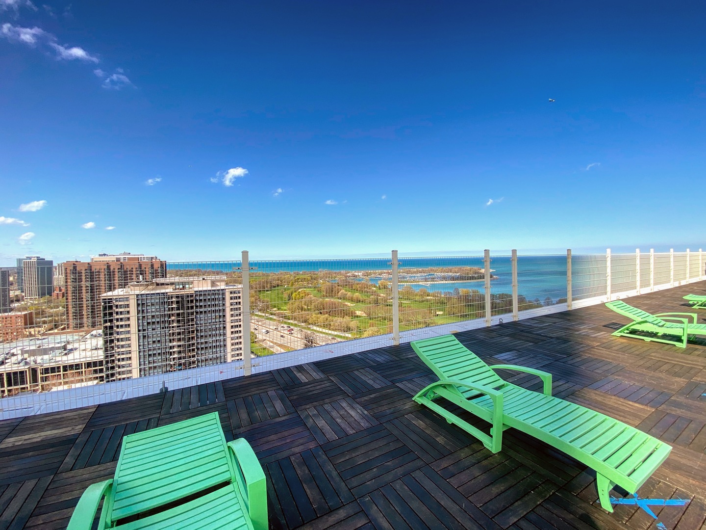 3950 N LAKE SHORE Drive Unit: 922