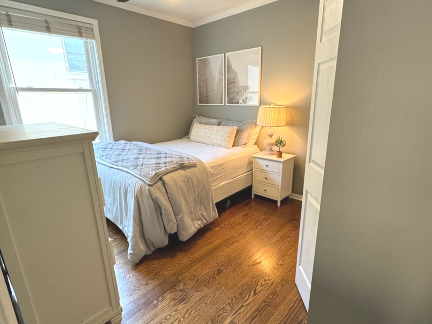 2619 N ASHLAND Avenue Unit: 3S