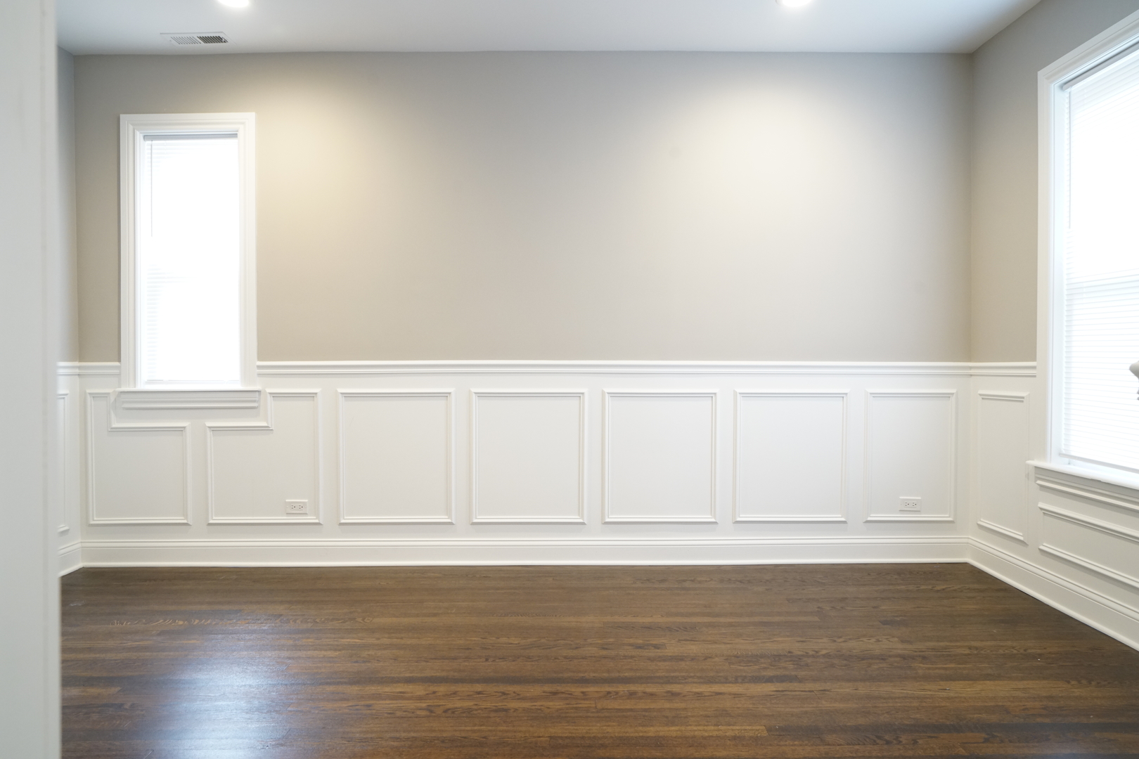 2957 N Avers Avenue Unit: 2F