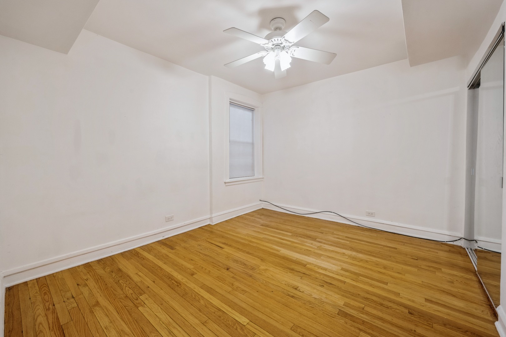 4005 W Nelson Street Unit: 5A