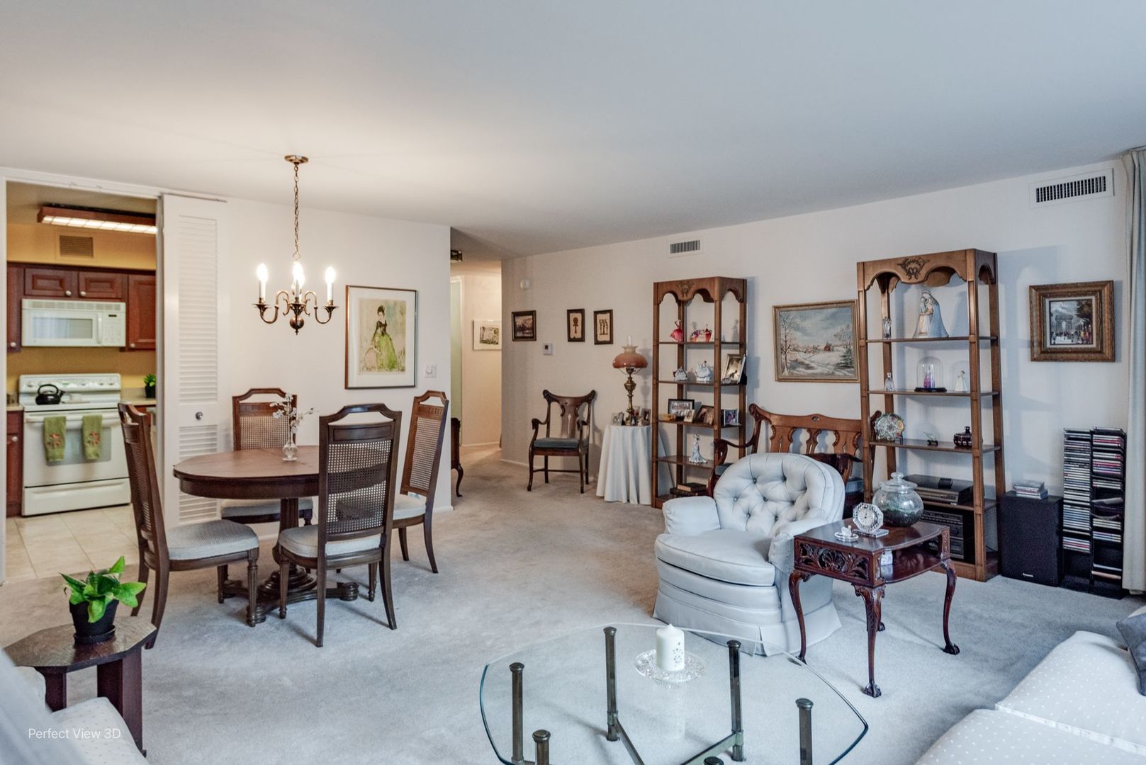 201 E Chestnut Street Unit: 5D