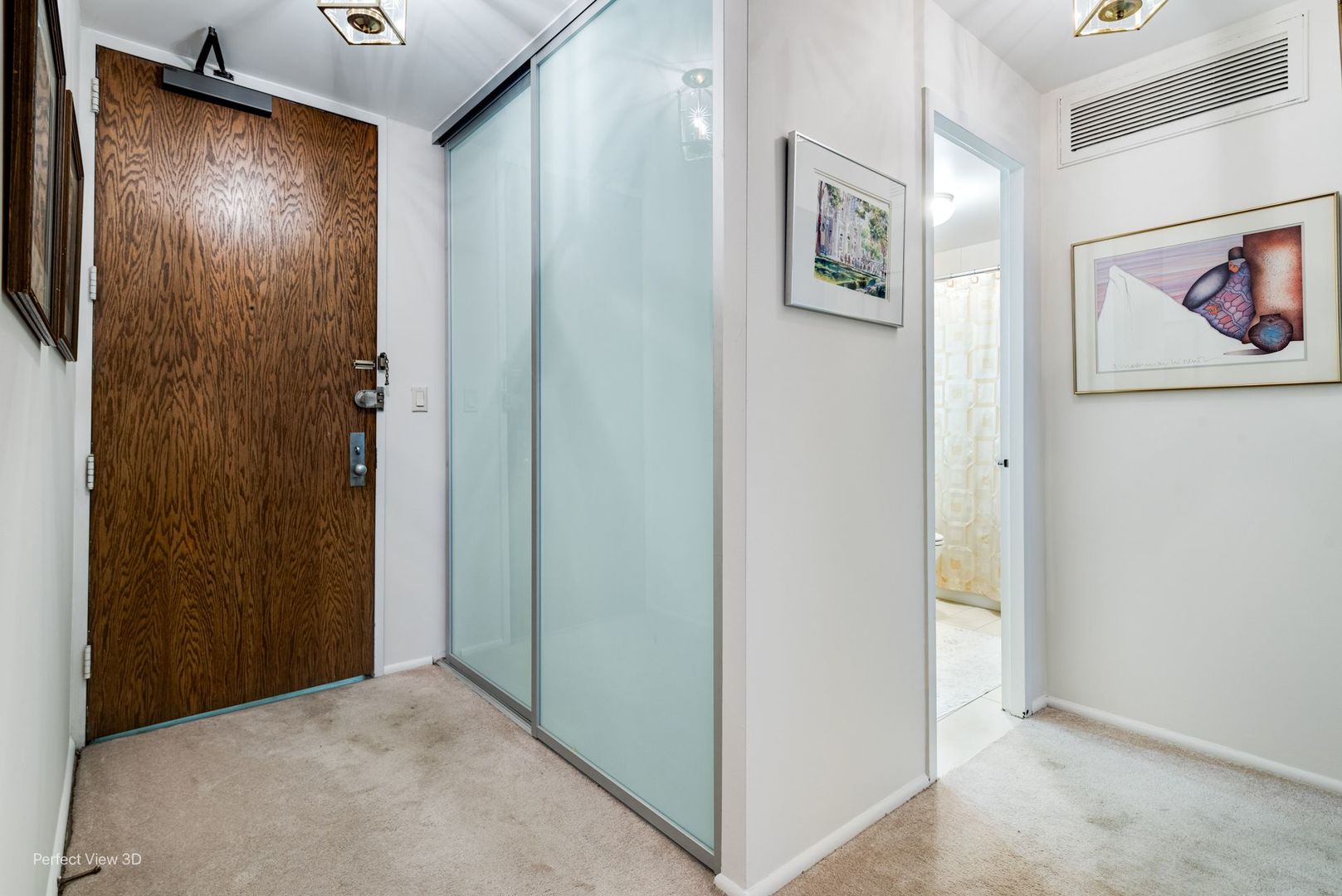 201 E Chestnut Street Unit: 5D