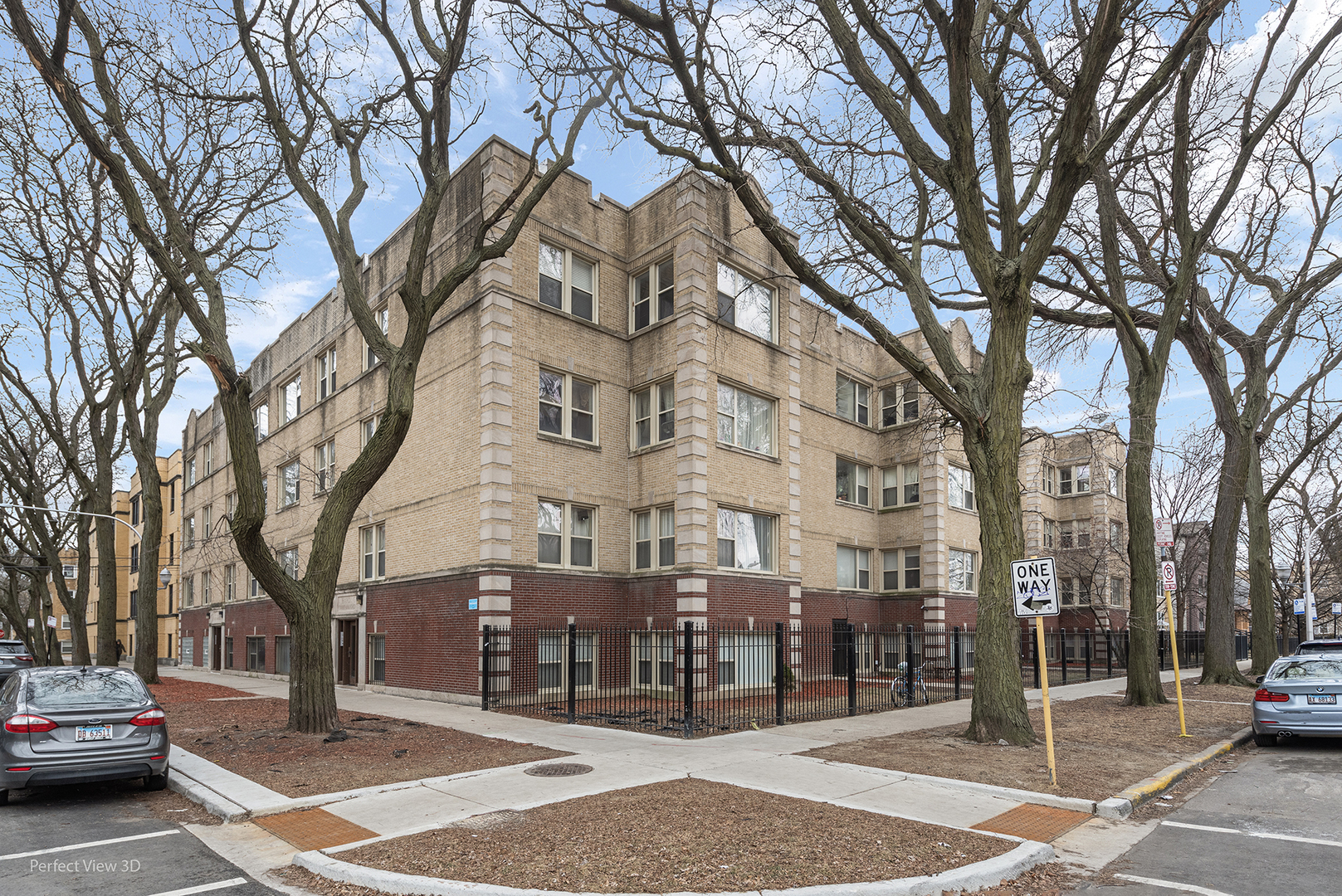 4853 N Harding Avenue Unit: 1