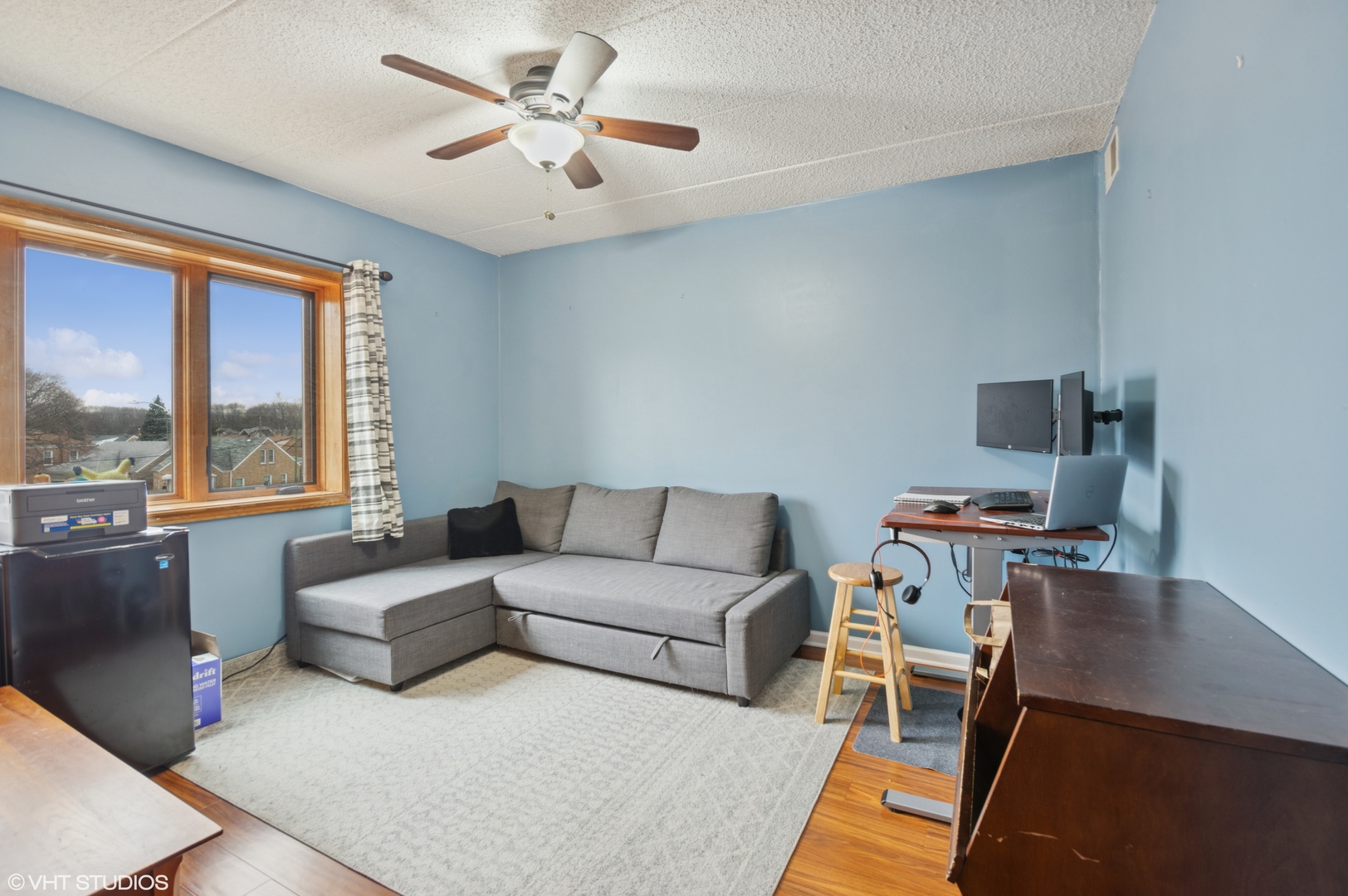 6320 W Higgins Avenue Unit: 303