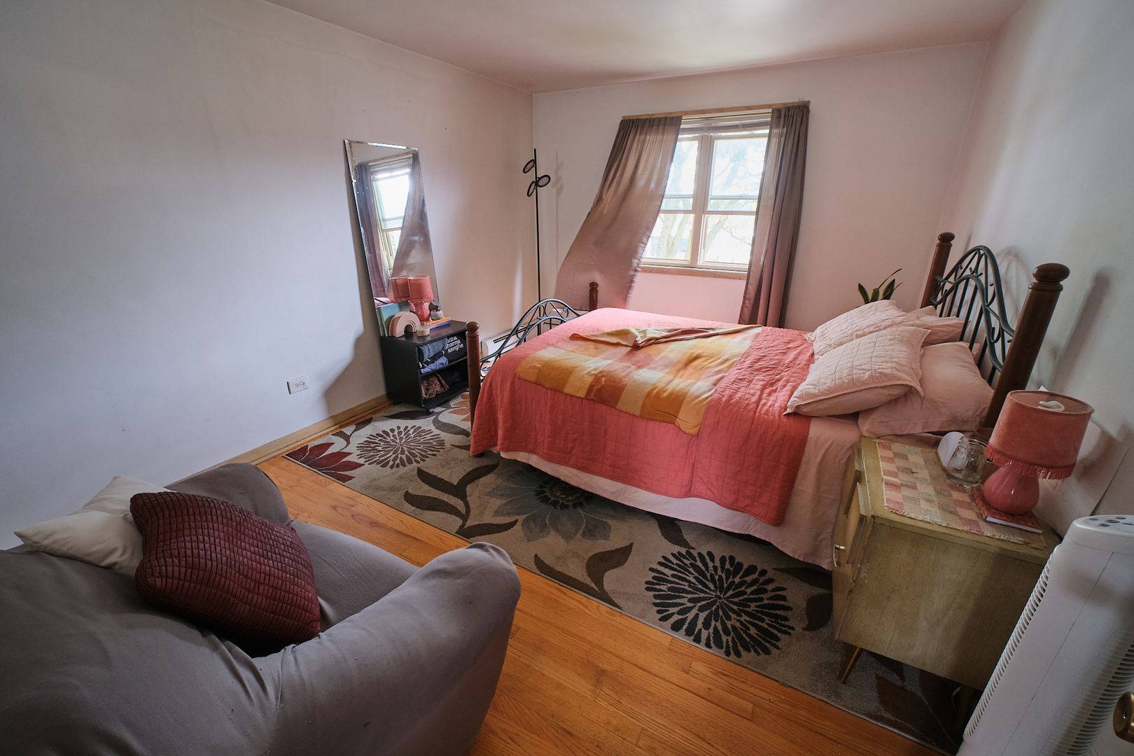 6101 N Elston Avenue Unit: 3E
