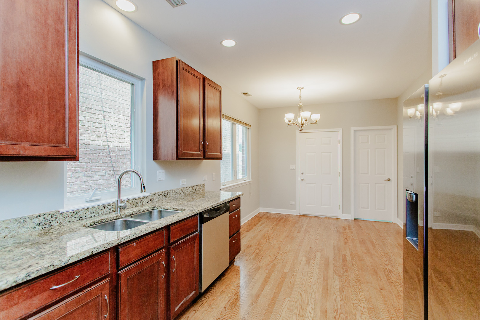 5971 N Elston Avenue Unit: 2
