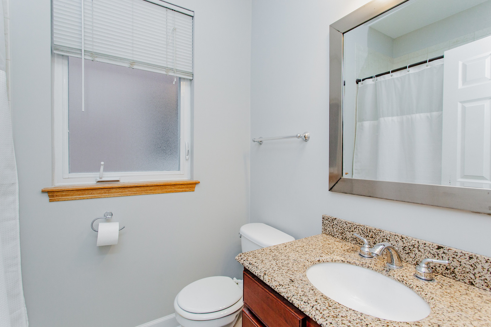 5971 N Elston Avenue Unit: 2