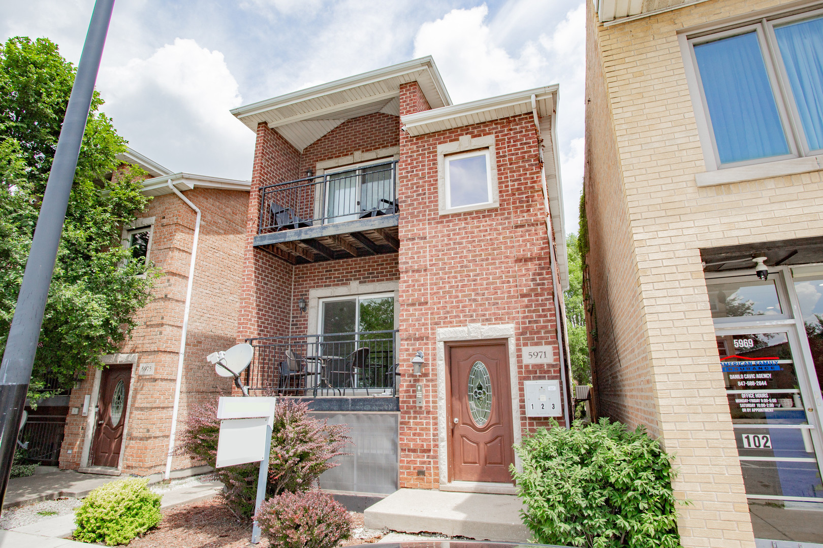 5971 N Elston Avenue Unit: 2