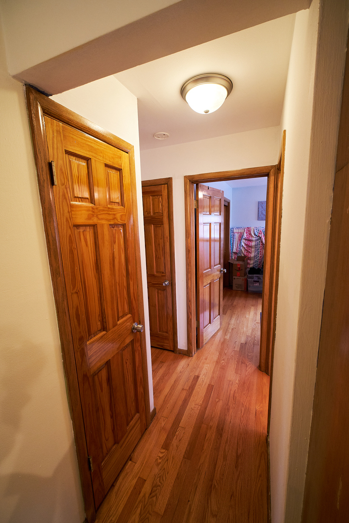 4444 N Central Avenue Unit: 2W
