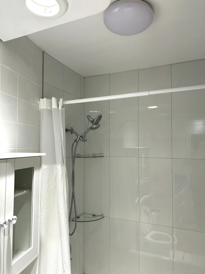 300 N State Street Unit: 2229