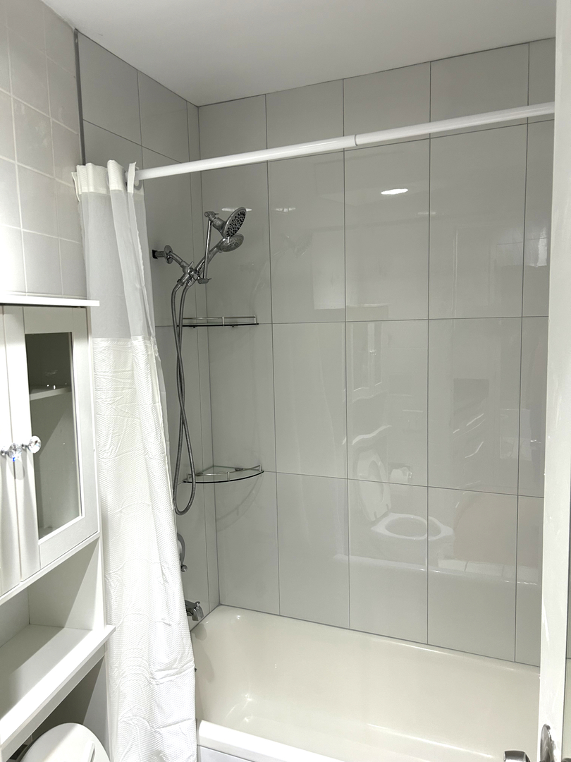 300 N State Street Unit: 2229