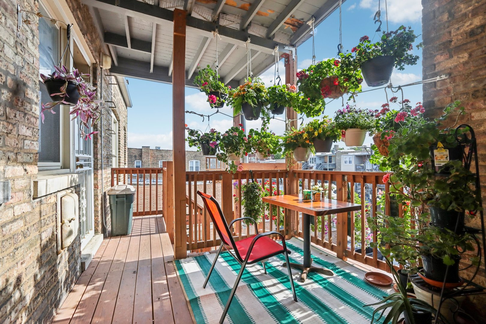 6203 N Oakley Street Unit: 3