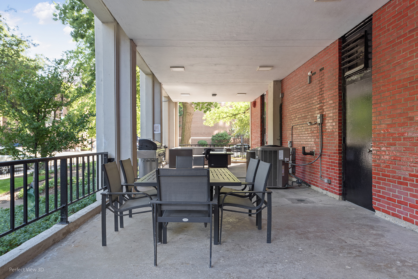 1255 N Sandburg Terrace Unit: 1001