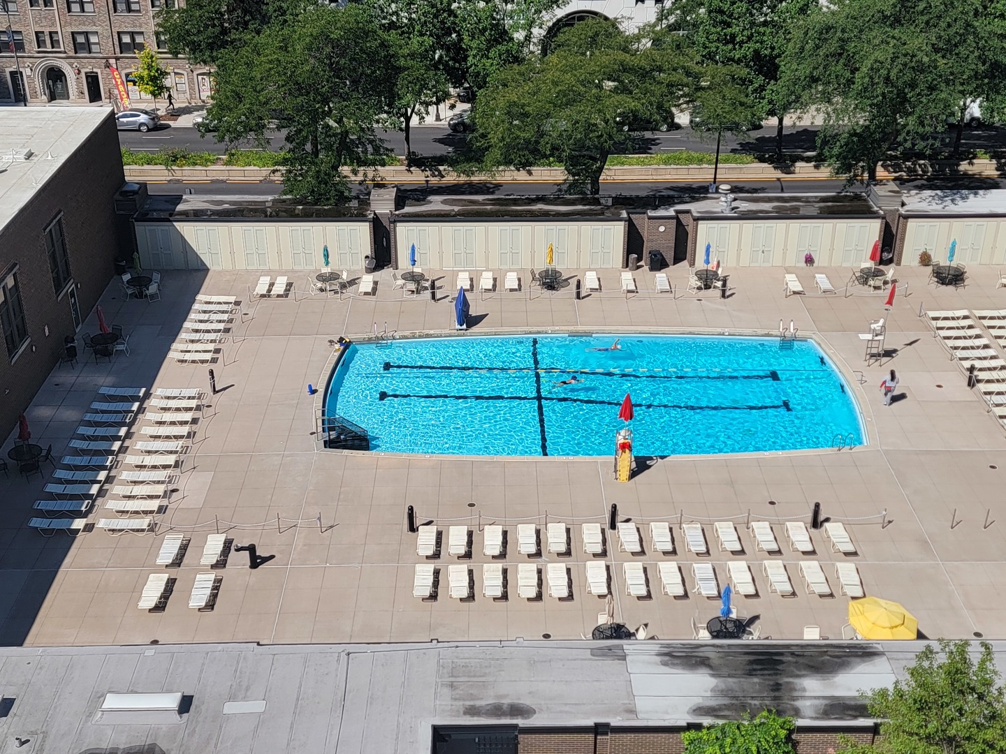 1255 N Sandburg Terrace Unit: 1001