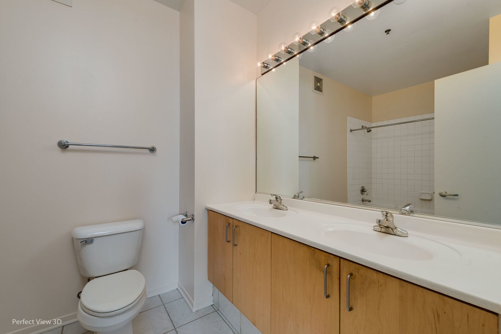 130 S Canal Street Unit: 417