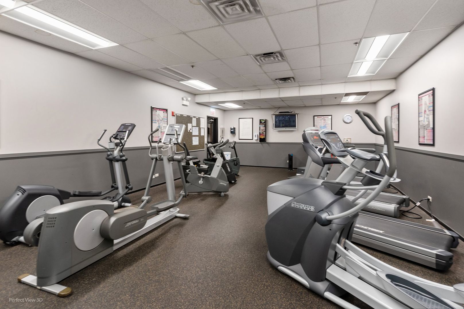 130 S Canal Street Unit: 417