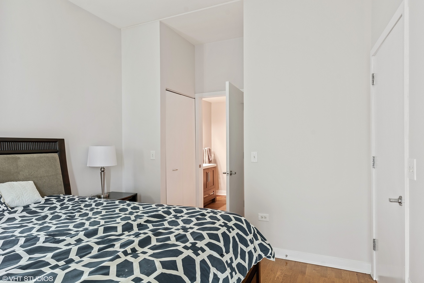 650 W Wayman Street Unit: 505C