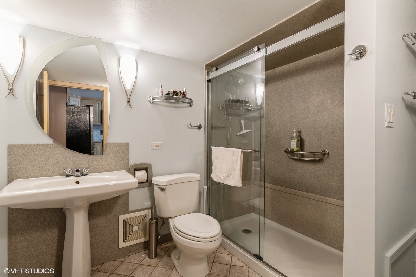 8449 W BRODMAN Avenue