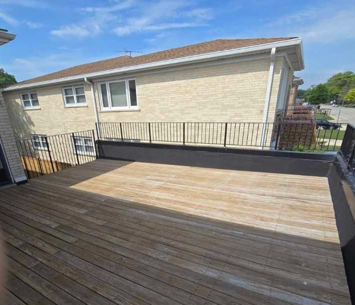 8449 W BRODMAN Avenue