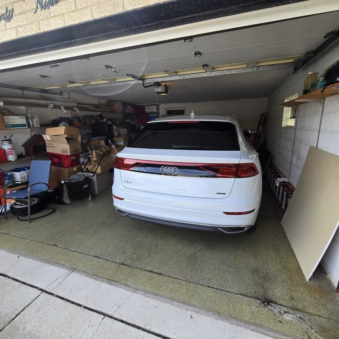 8449 W BRODMAN Avenue