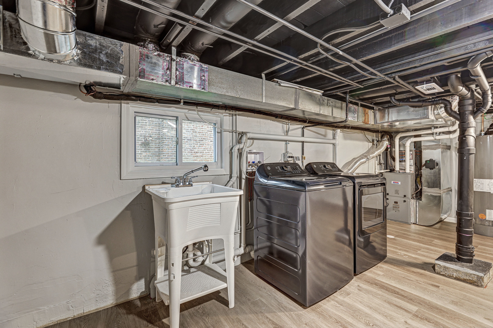 2014 S 7th Avenue