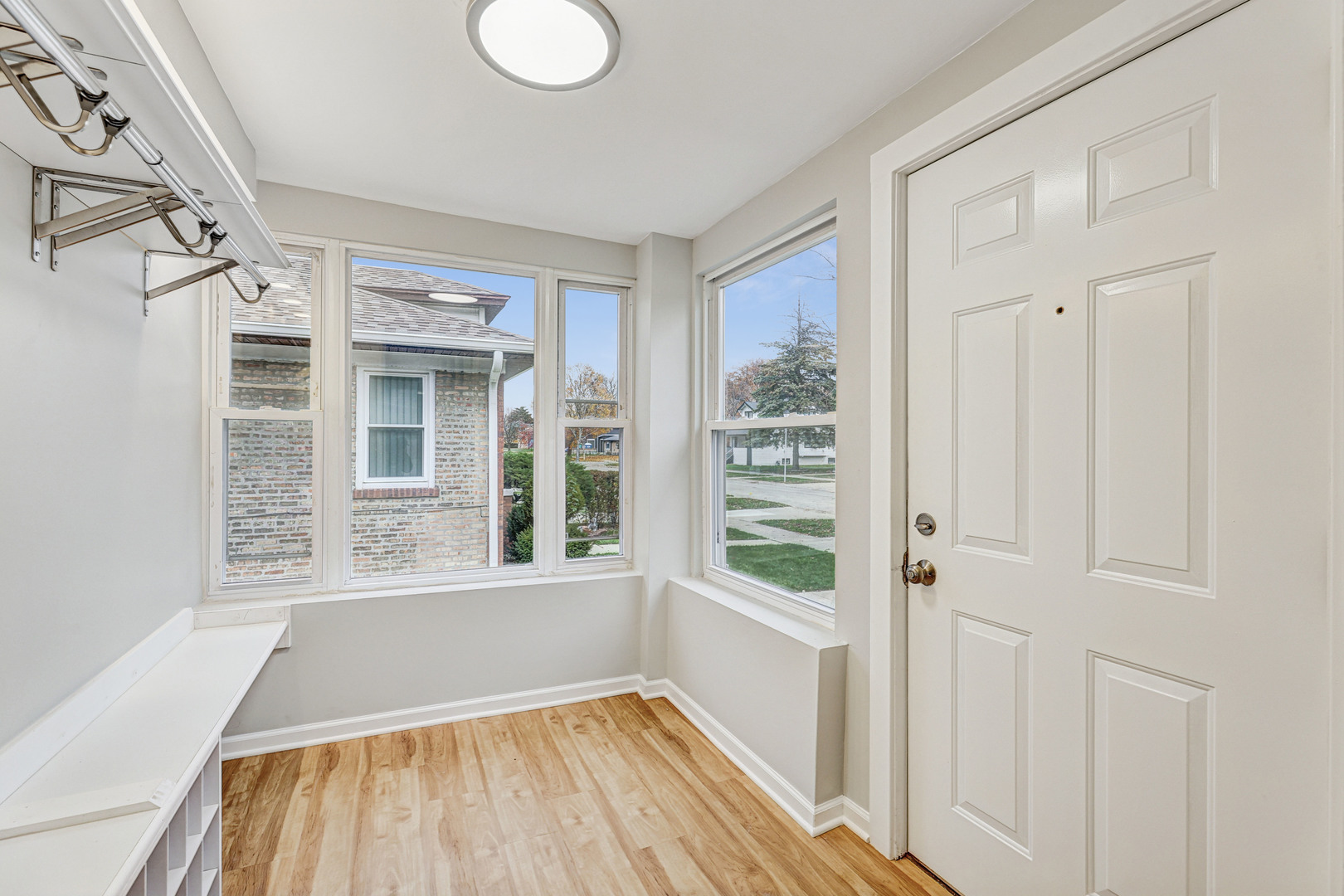 2014 S 7th Avenue