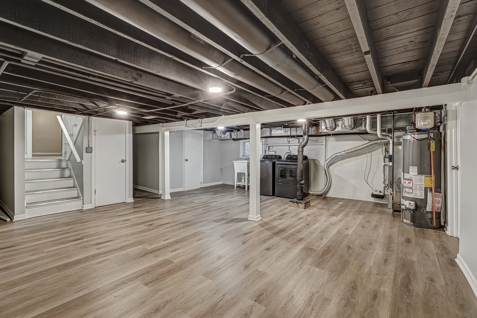 2014 S 7th Avenue