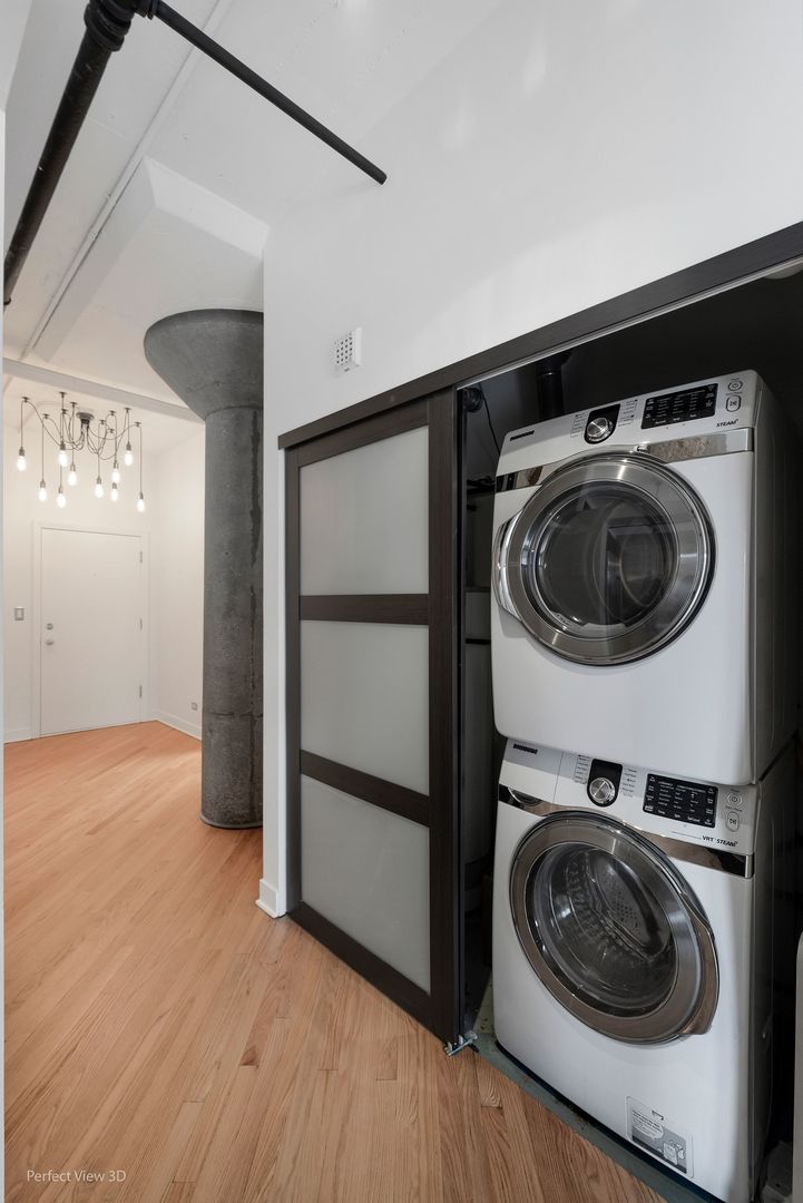 411 W Ontario Street Unit: 419