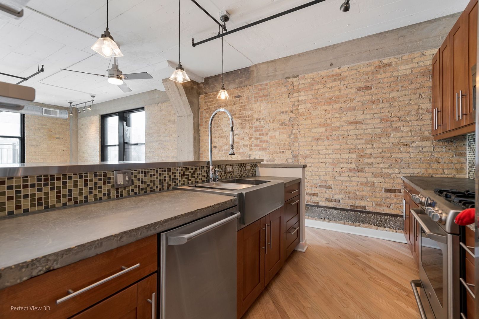 411 W Ontario Street Unit: 419