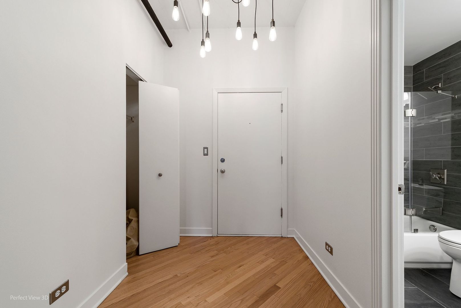 411 W Ontario Street Unit: 419