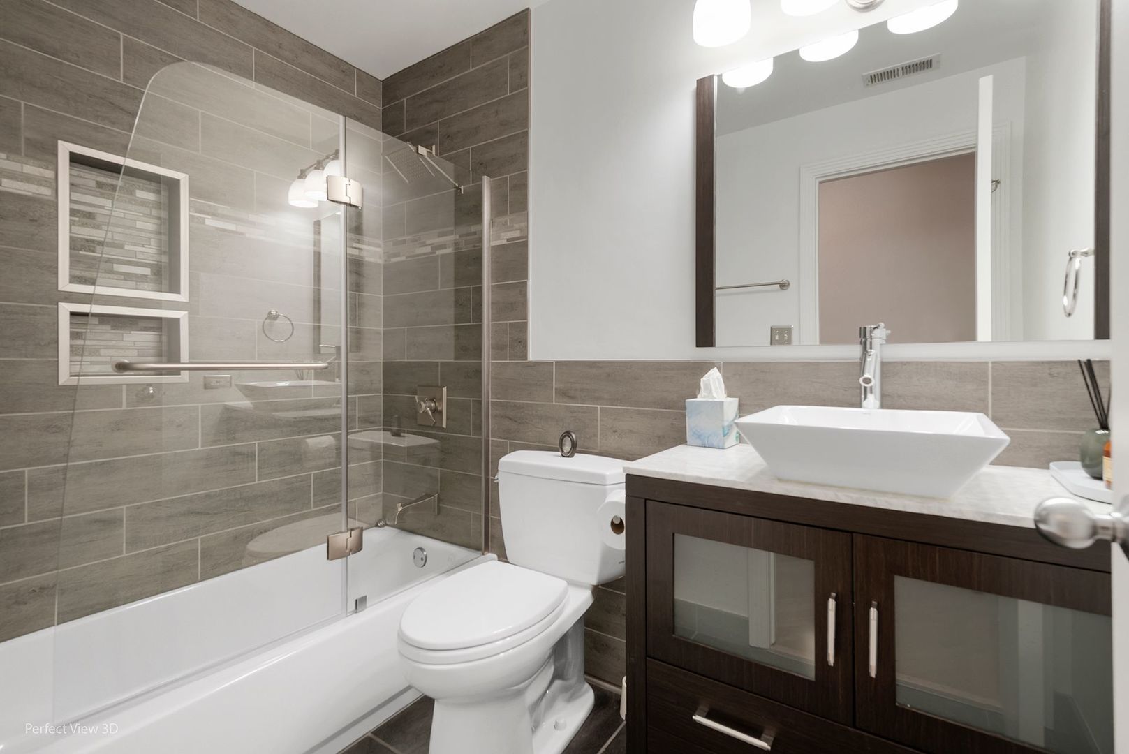 411 W Ontario Street Unit: 419