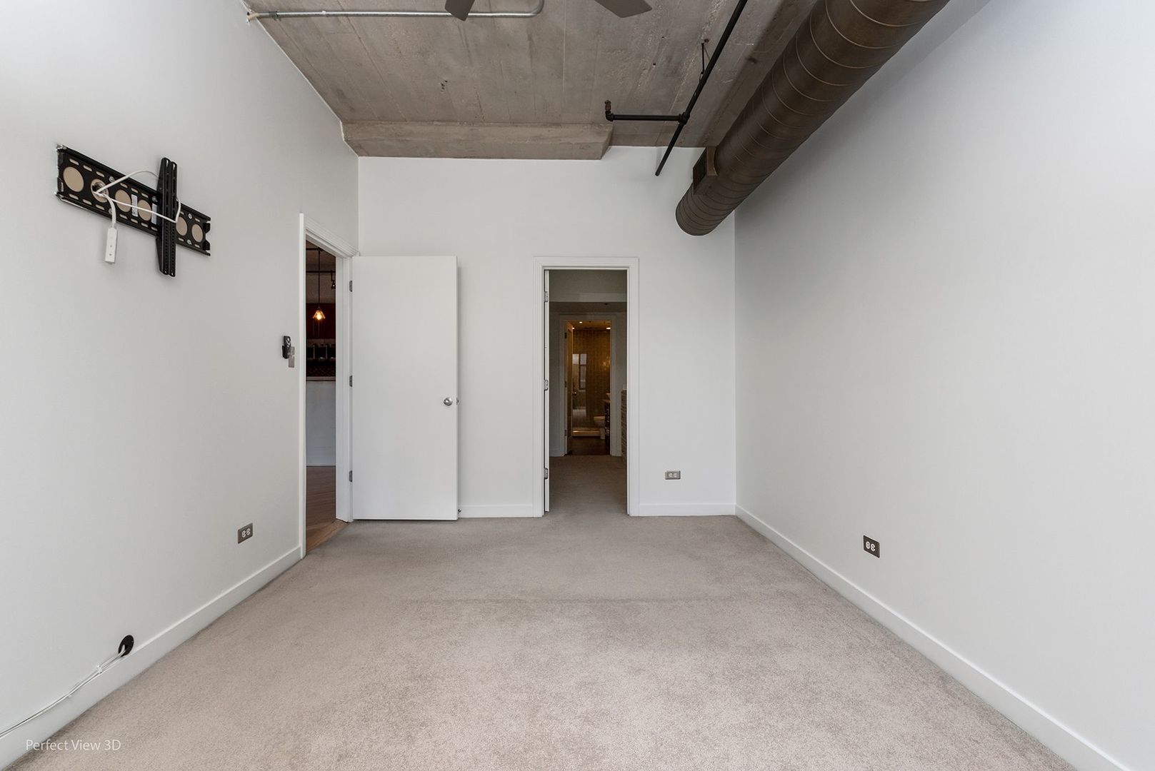 411 W Ontario Street Unit: 419