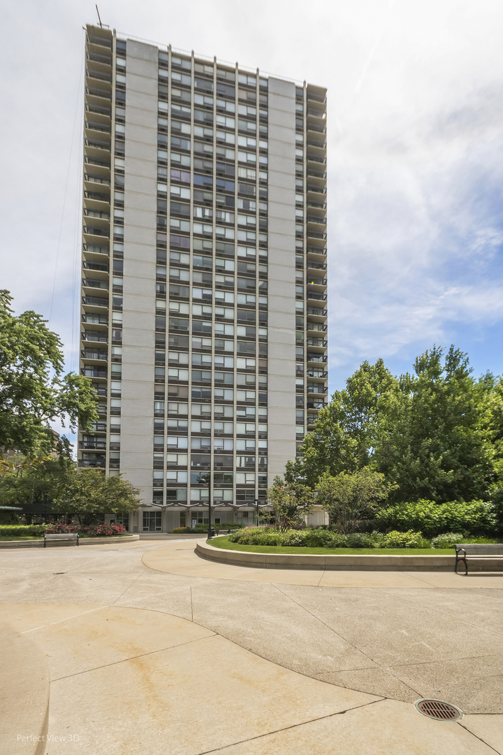 1355 N Sandburg Terrace Unit: 2306D