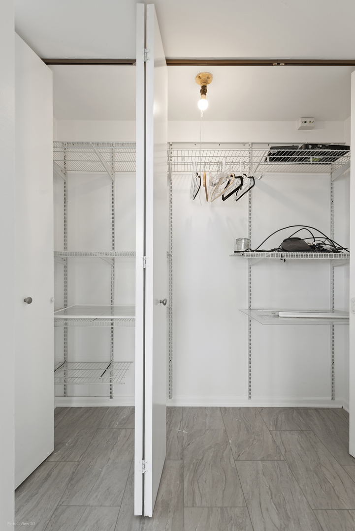 1355 N Sandburg Terrace Unit: 2306D
