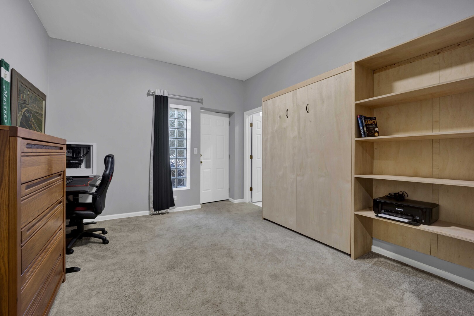 1712 W Wilson Avenue Unit: 3E
