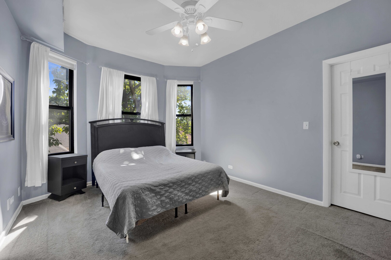 1712 W Wilson Avenue Unit: 3E