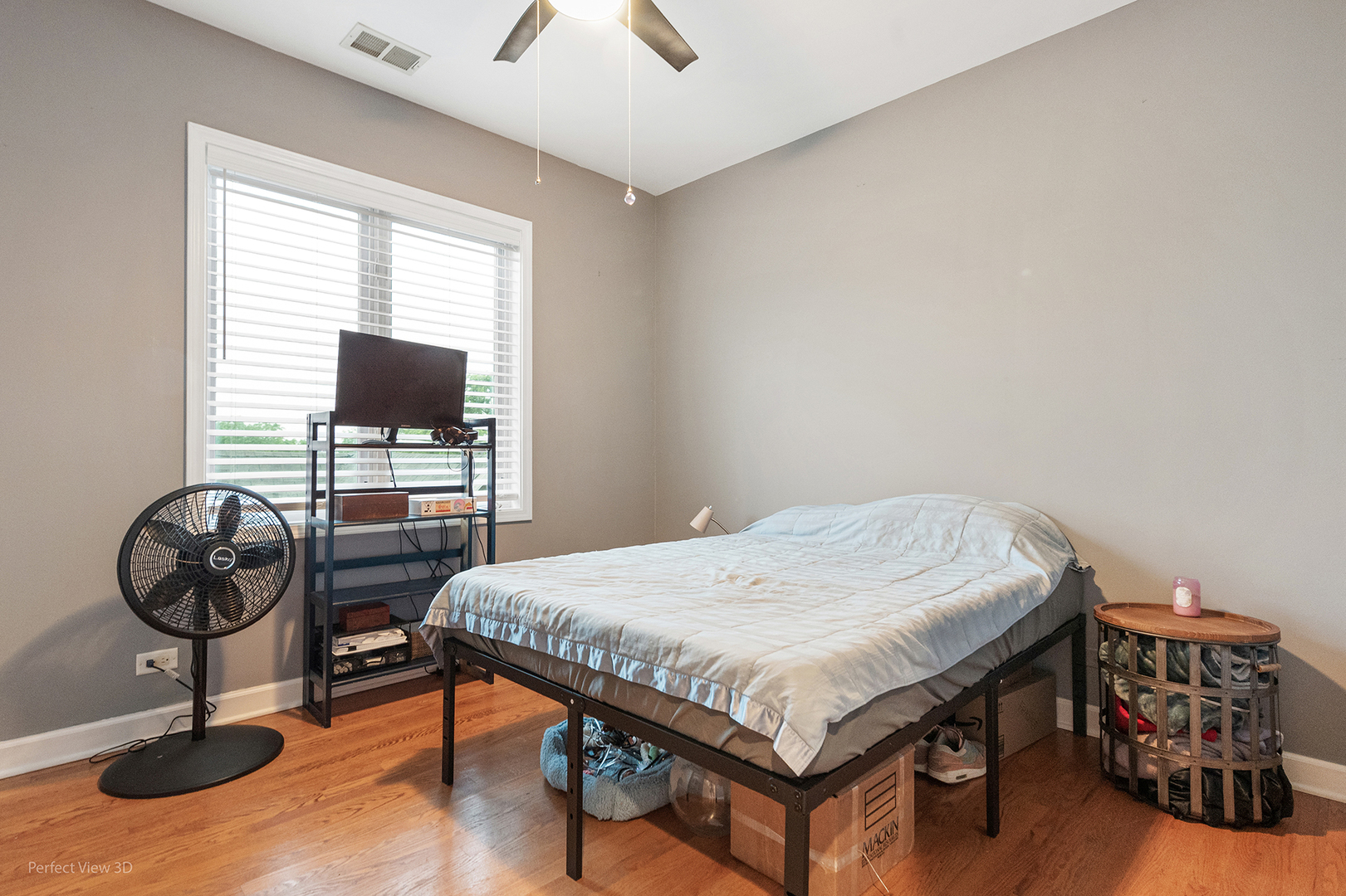 5617 W Lawrence Avenue Unit: 3
