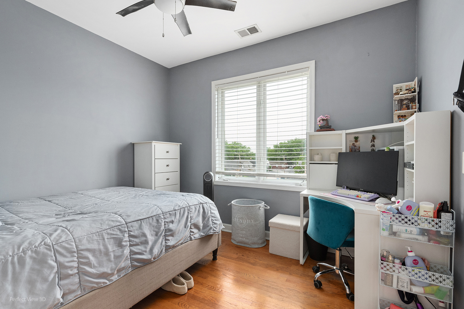 5617 W Lawrence Avenue Unit: 3