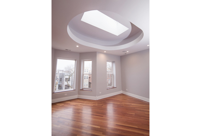 1437 N WASHTENAW Avenue Unit: 3