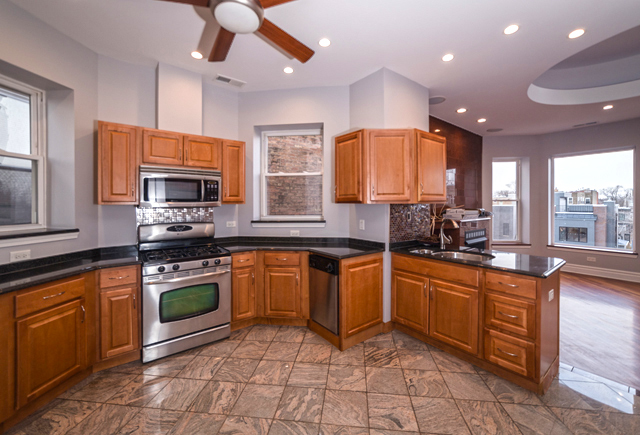 1437 N WASHTENAW Avenue Unit: 3