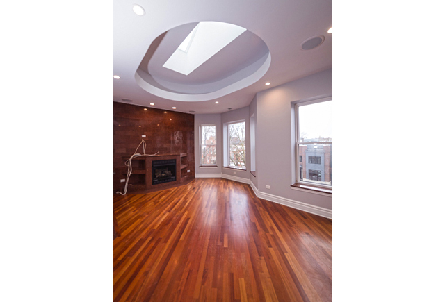 1437 N WASHTENAW Avenue Unit: 3