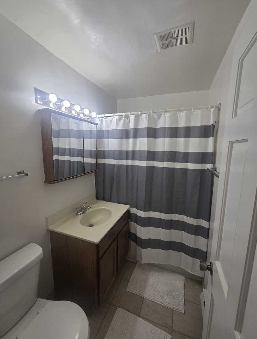 1537 Norway Lane Unit: 3A