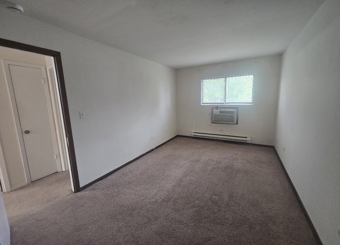 1537 Norway Lane Unit: 3A