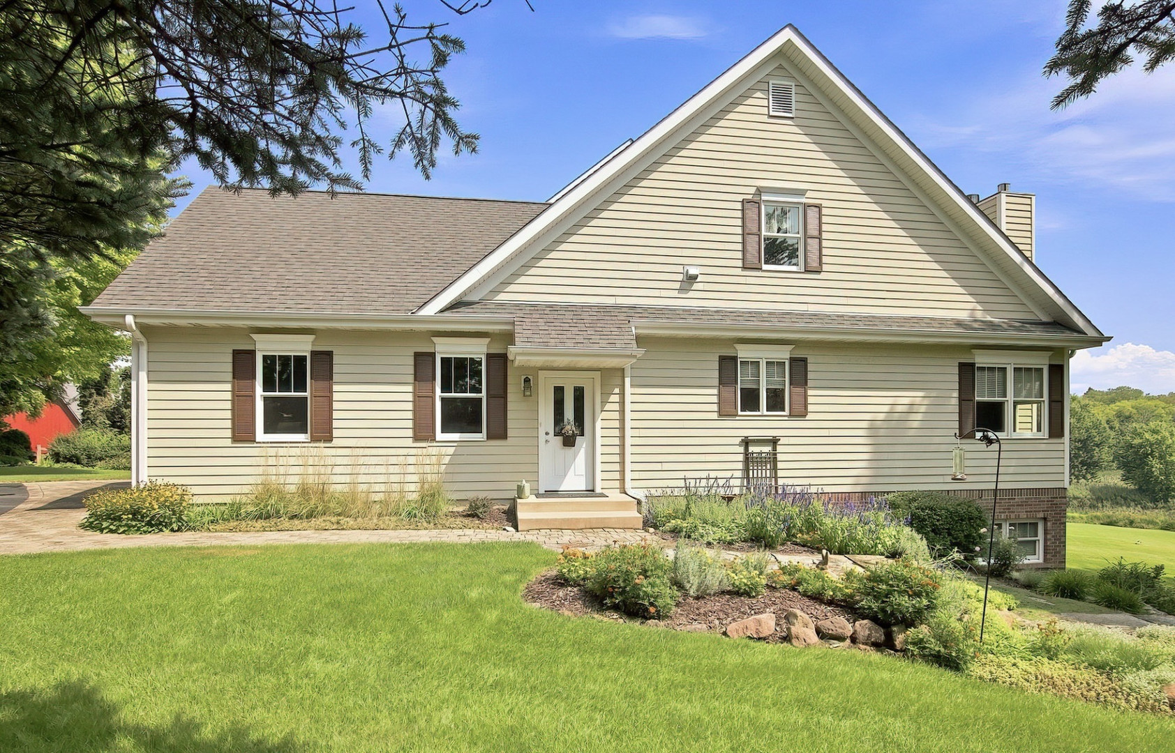 1518 W Lincoln Road