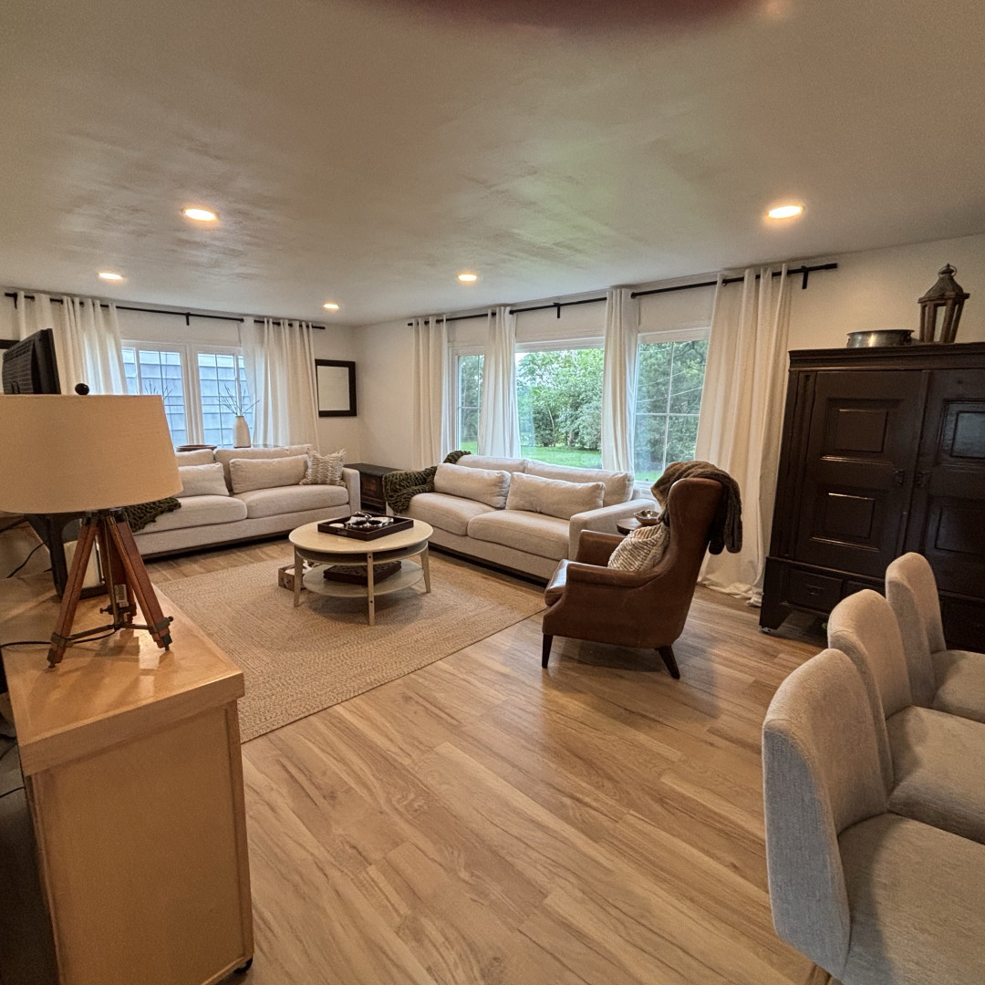 1319 Evergreen Road