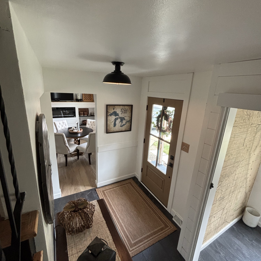 1319 Evergreen Road