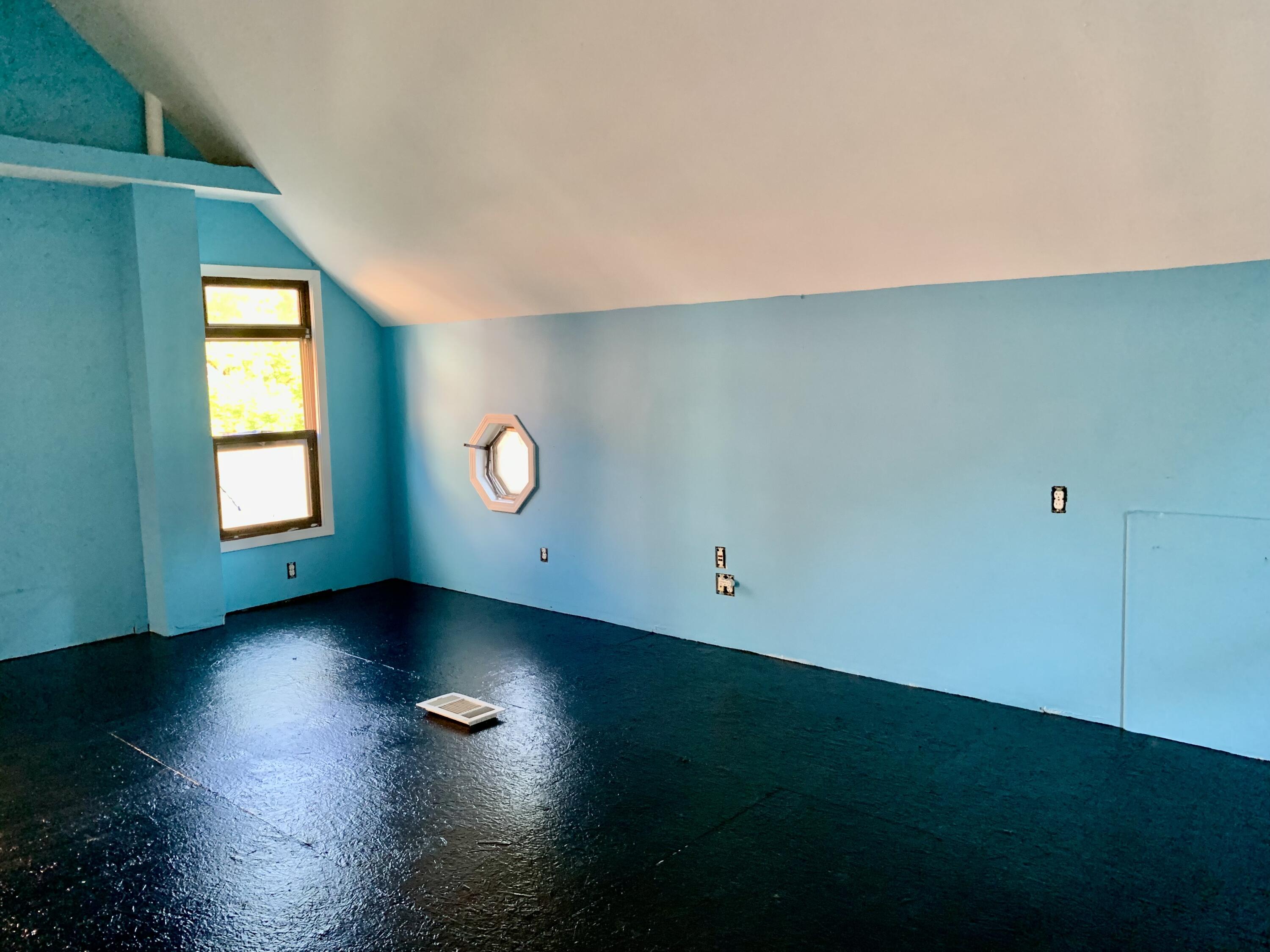 415 Second Street