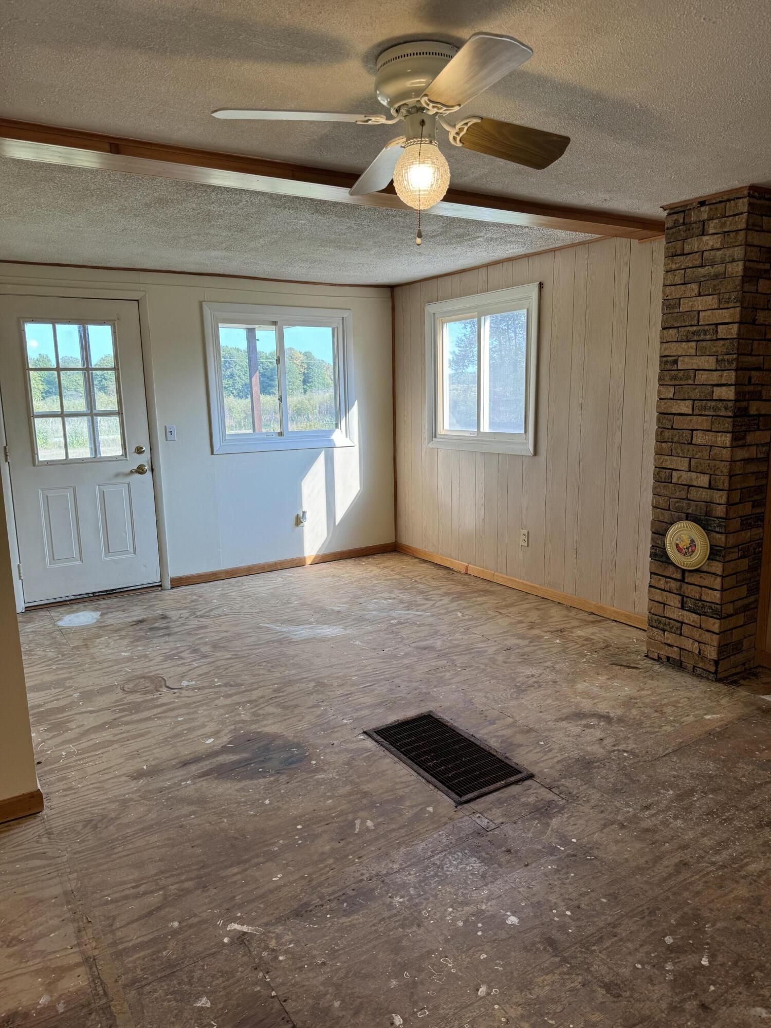 5222 Leckrone Road